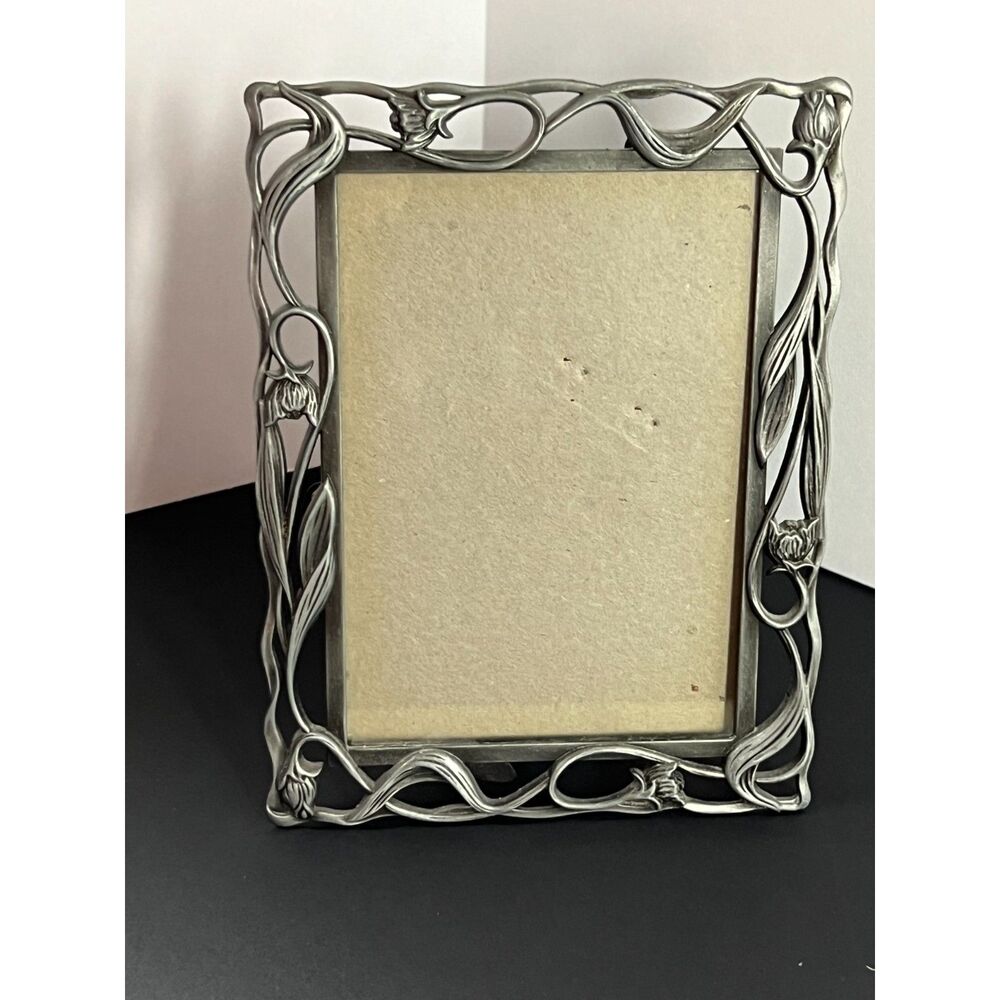 Art Nouveau Vintage Metal Tulip Picture Frame 3.5x5 Flower Photo Frame